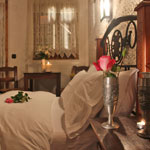 hotel booking agistro